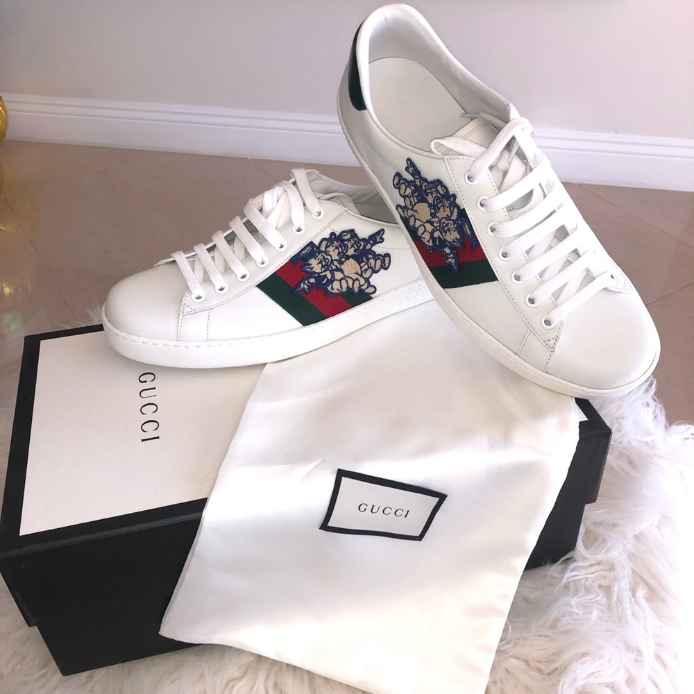 GUCCI MEN’S ACE SNEAKER WITH THREE LITTLE PIGS